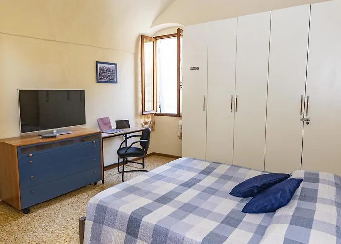 Centralissimo Trilocale Su Due Piani - Flavio House Apartament *